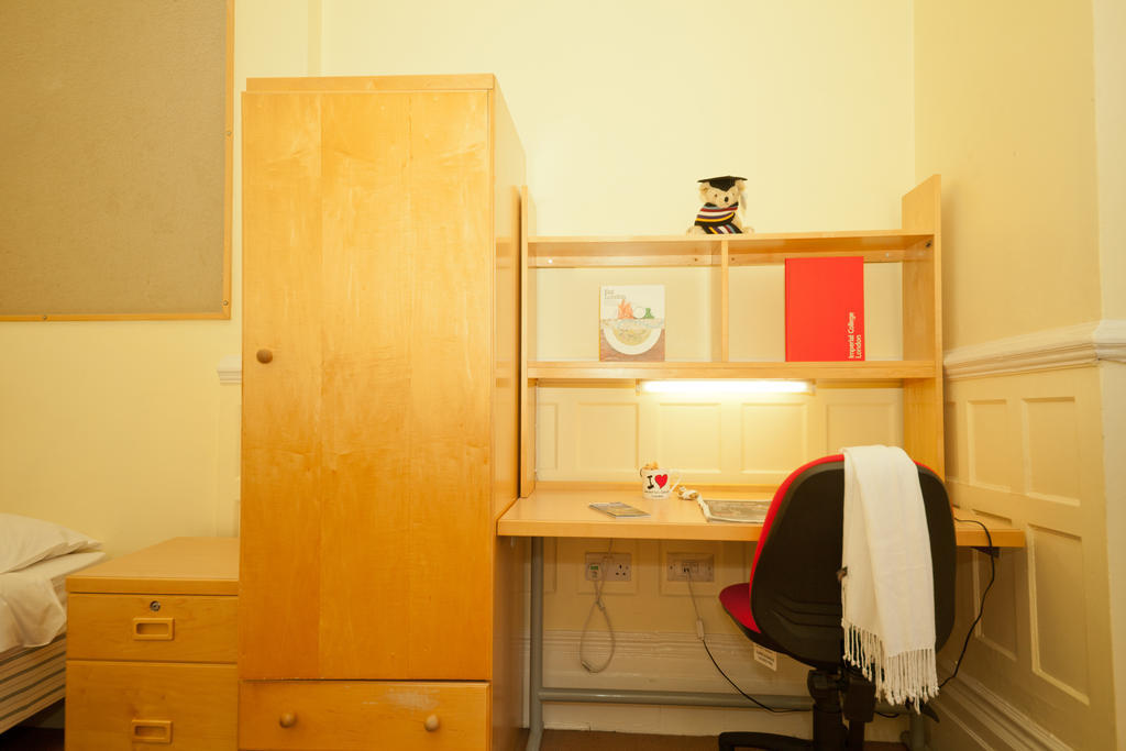 Hostel Evelyn Gardens London Zimmer foto