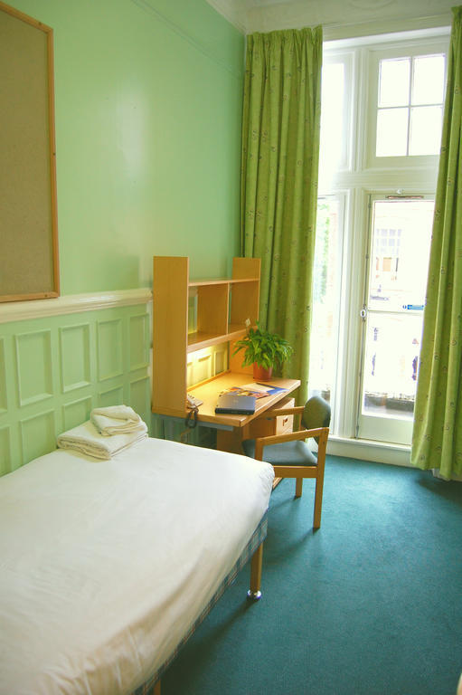Hostel Evelyn Gardens London Zimmer foto