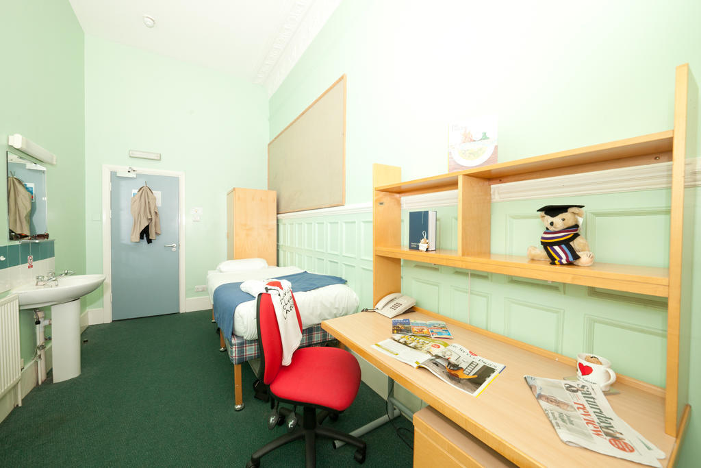 Hostel Evelyn Gardens London Zimmer foto