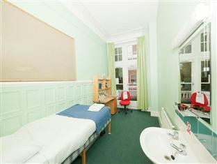 Hostel Evelyn Gardens London Exterior foto